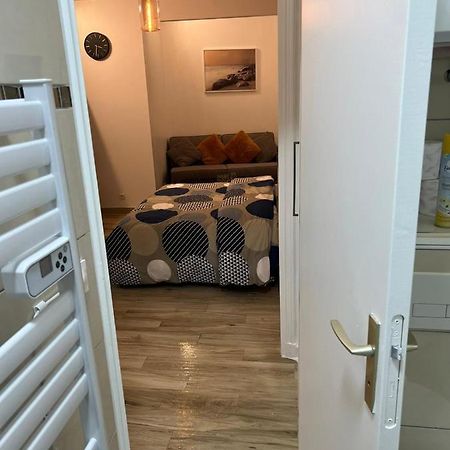 Studio Sacre-Coeur Montmartre - Hala Paris Apartment Luaran gambar